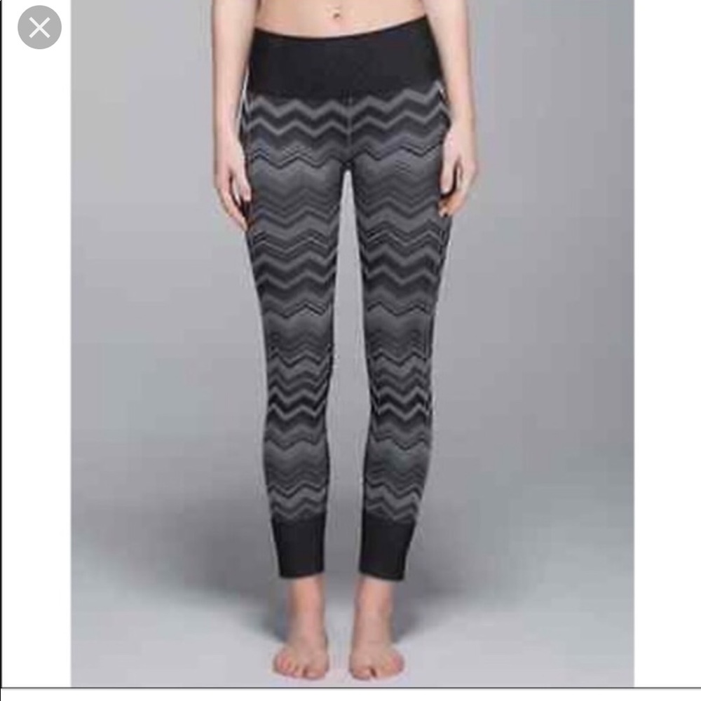 Lululemon Ebb to Street Leggings
